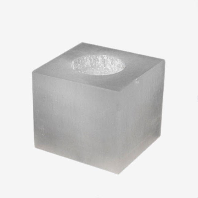 Castiçal de Selenite - Cúbíco | Unidade | Altura: 6/8 cm. • Diâmetro: 6/8 cm - ZenNatural