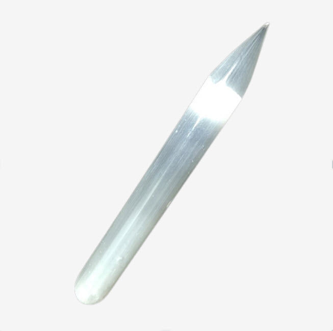 Bastão de Selenite com Ponta - 15 cm | Unidade | Comprimento: 15 cm. • Diâmetro: 2 cm - ZenNatural