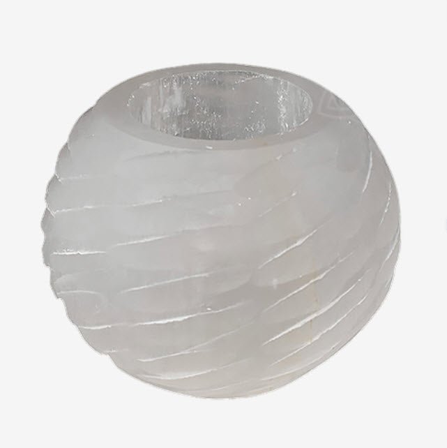 Castiçal - Globo Estriado de Selenite | Unidade | Altura: 6/8 cm. • Diâmetro: 6/8 cm - ZenNatural