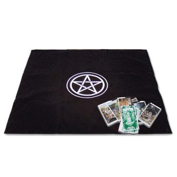 Pano de Lançamento de Tarot – Pentagrama | Unidade | Cor: Preto Tamanho: 80 X 80 cm